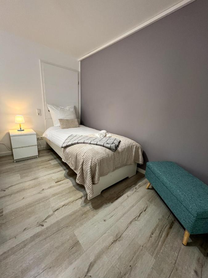 Home Inn Apartments - 201 Minden Kültér fotó
